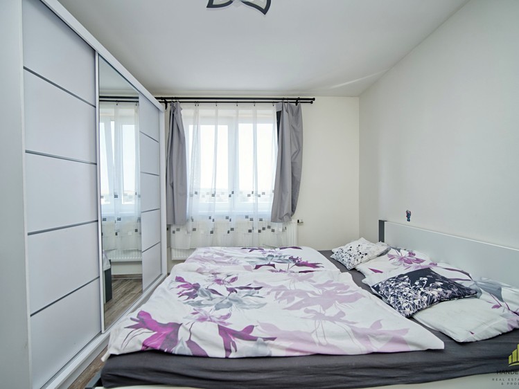 Prodej bytu 2+1, 61 m² (3 z 6)