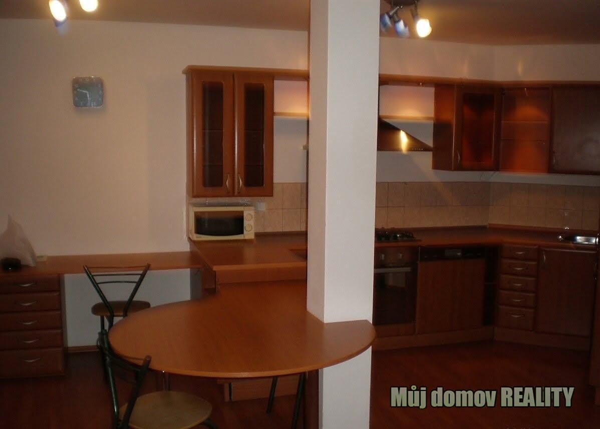 Pronájem bytu 2+kk 62 m²