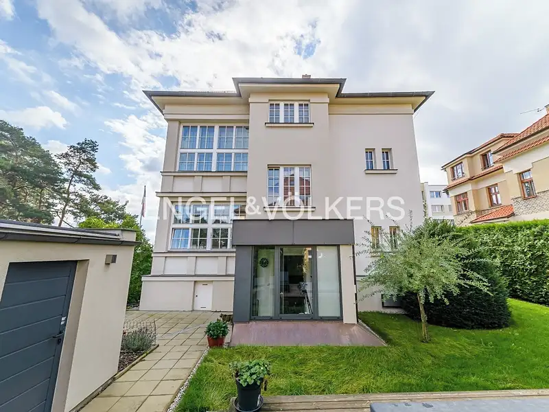 Pronájem vily 434 m², pozemek 600 m², Na Kodymce, Praha 6 – Dejvice
