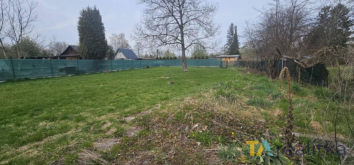 Prodej zahrady 802 m² – fotografie 2
