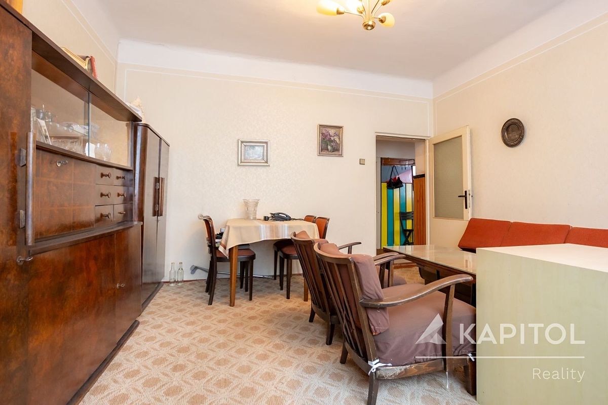 Prodej rodinného domu 94 m², pozemek 923 m² – fotografie 3