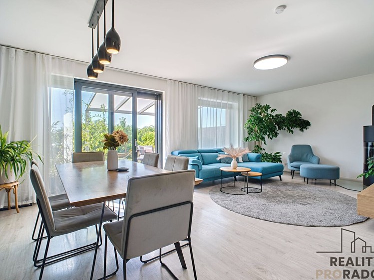 Prodej domu, 137 m² (2 z 50)