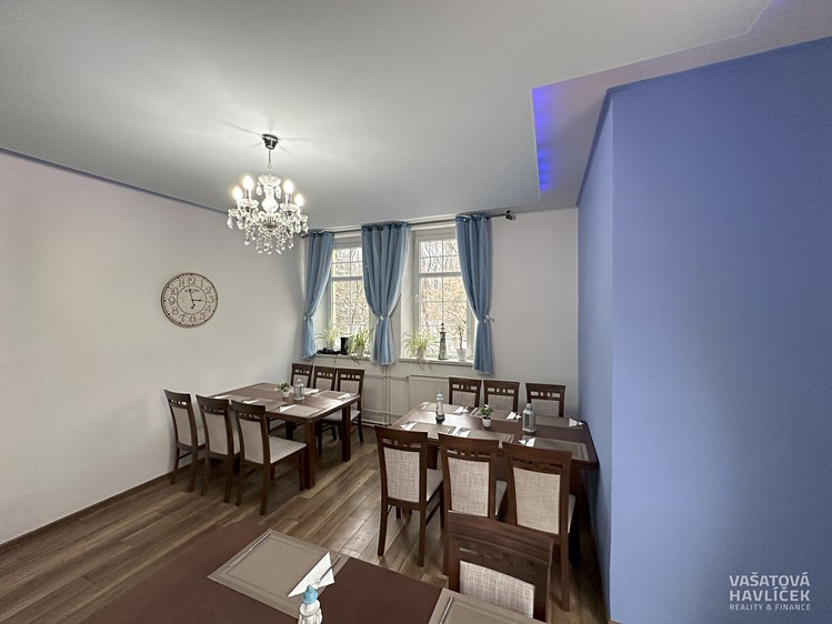 Комерційне приміщення на продаж, 334 м² (13 з 25)