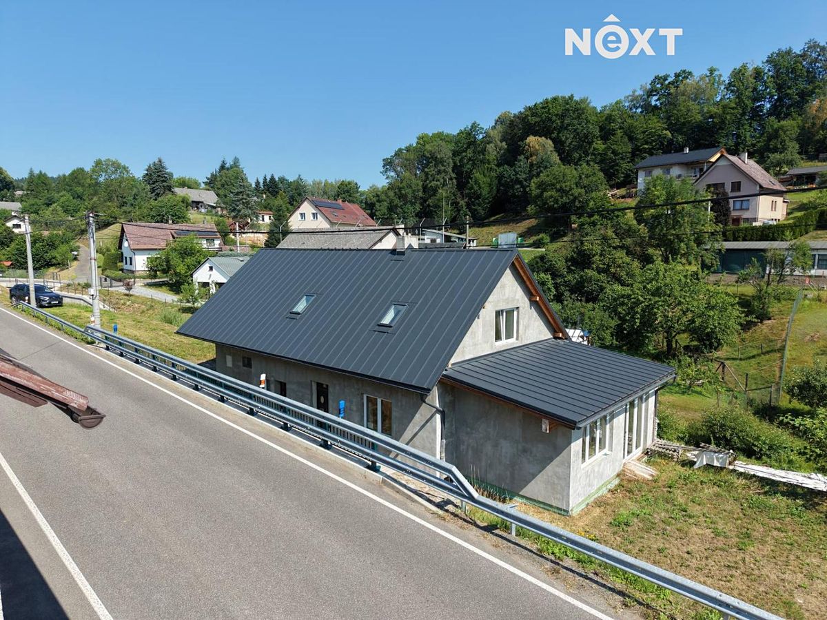 Prodej rodinného domu 194 m², pozemek 904 m²