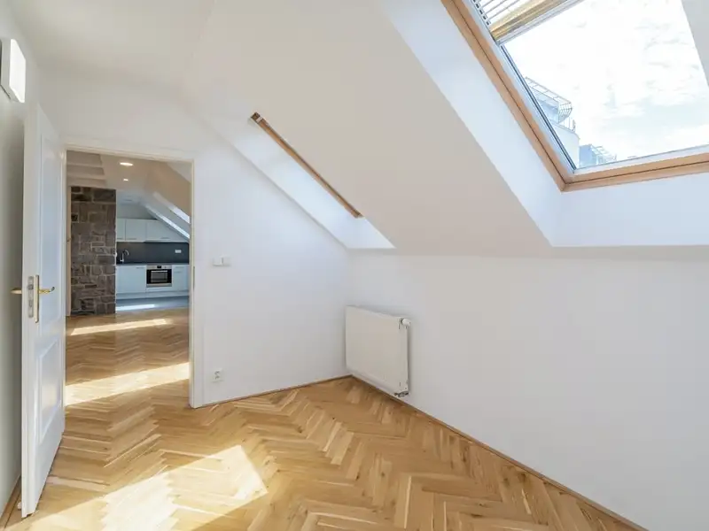 Pronájem bytu 3+kk 79 m², Praha – náhled fotky 3
