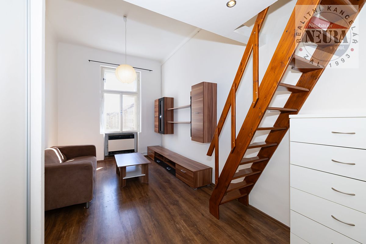 Prodej bytu 1+1 43 m² – fotografie 3