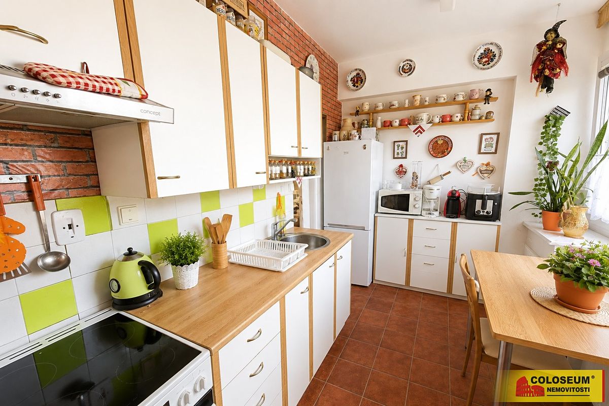Prodej bytu 2+1 44 m² – fotografie 3