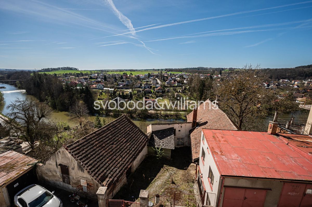 Prodej rodinného domu 439 m², pozemek 1266 m² – fotografie 5