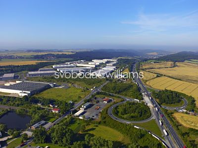 Pronájem výrobní haly, prostoru 3154 m²