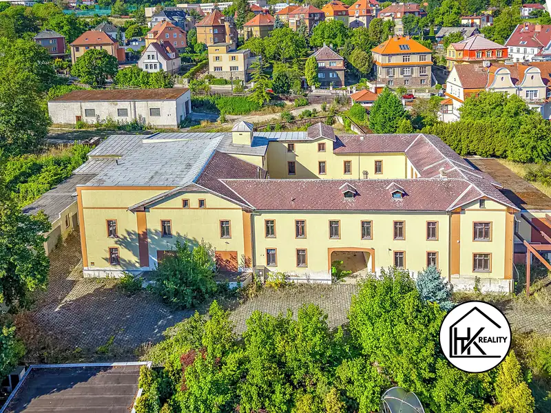 Prodej obchodního prostoru 3000 m², Teplice – náhled fotky 2