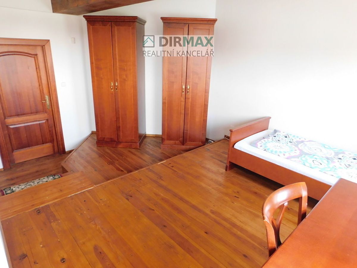 Pronájem bytu pokoje 30 m²