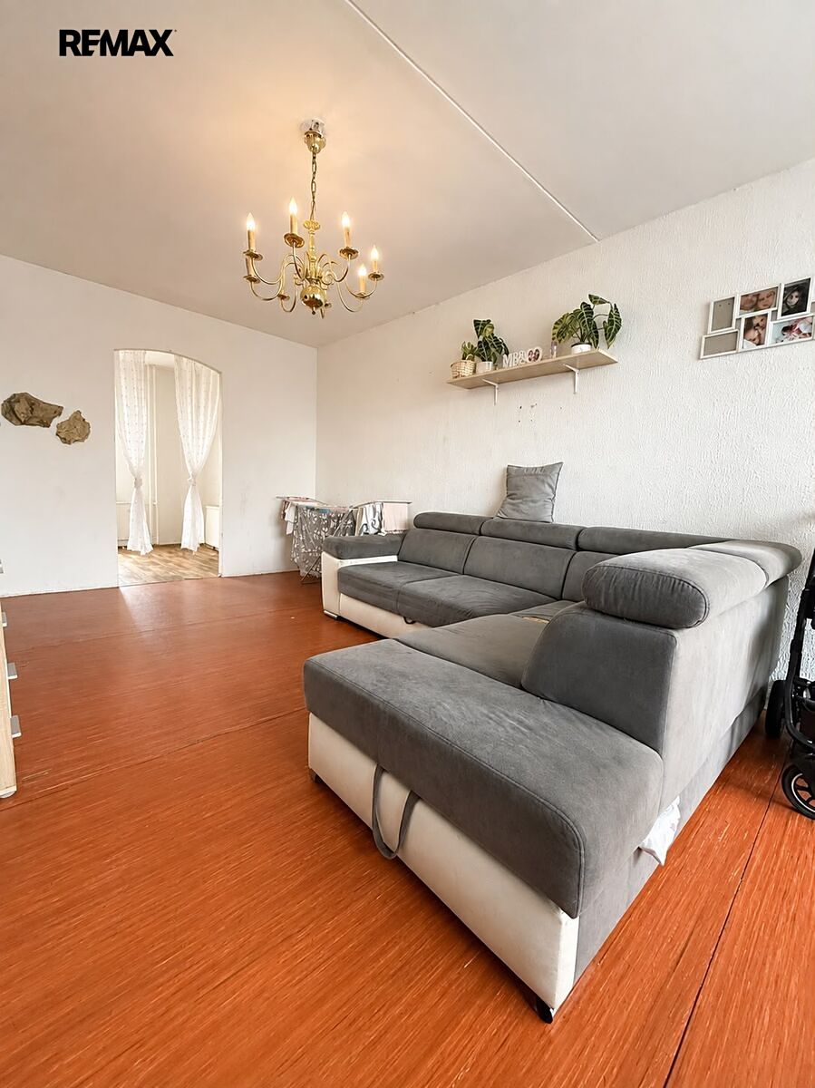Prodej bytu 2+1 48 m² – fotografie 2