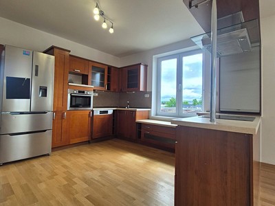 Pronájem bytu 3+kk 81 m²