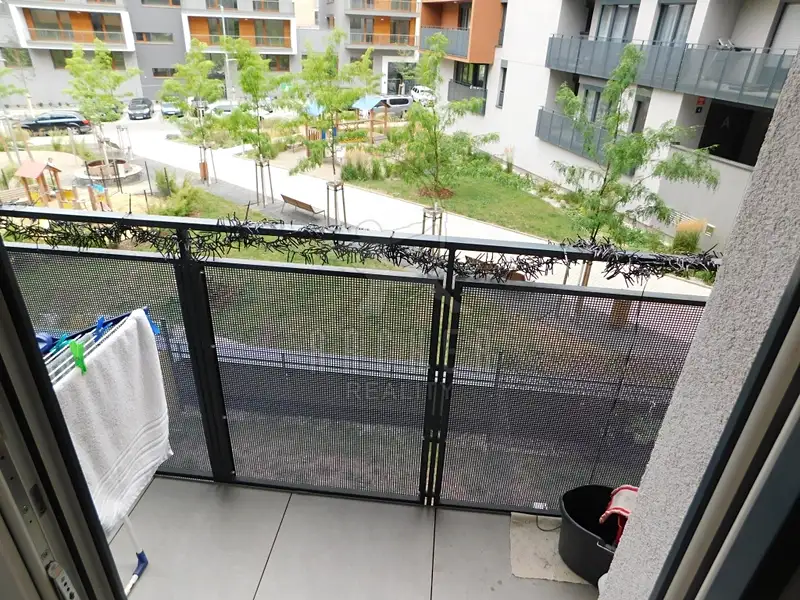 Prodej bytu 1+kk 33 m², Praha – náhled fotky 3