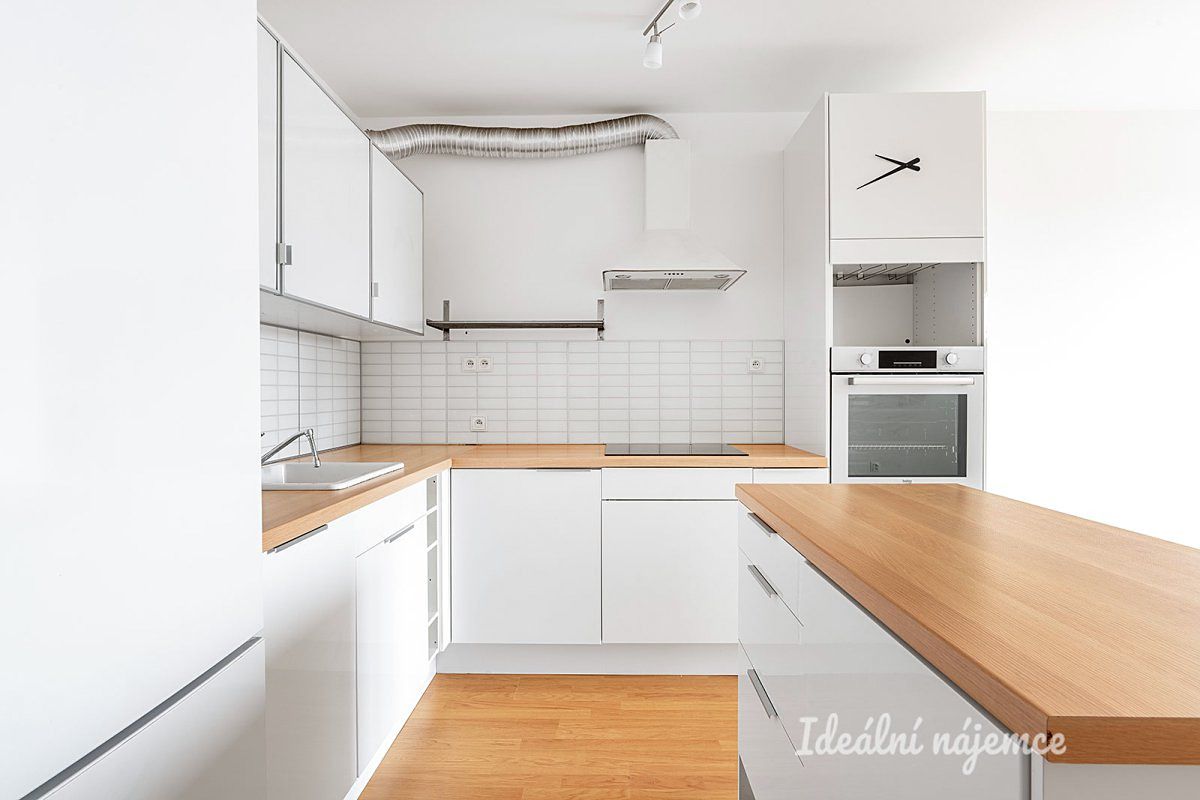 Pronájem bytu 3+kk 89 m² – fotografie 4
