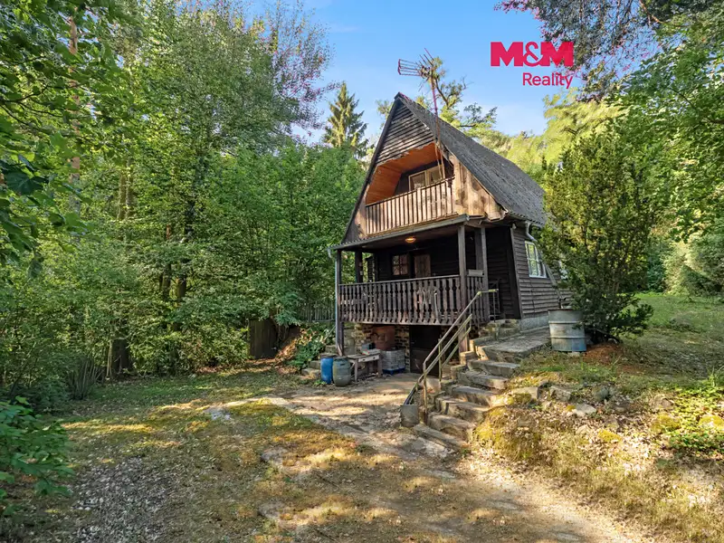 Prodej chaty 50 m², pozemek 320 m², Chyňava – náhled fotky 1