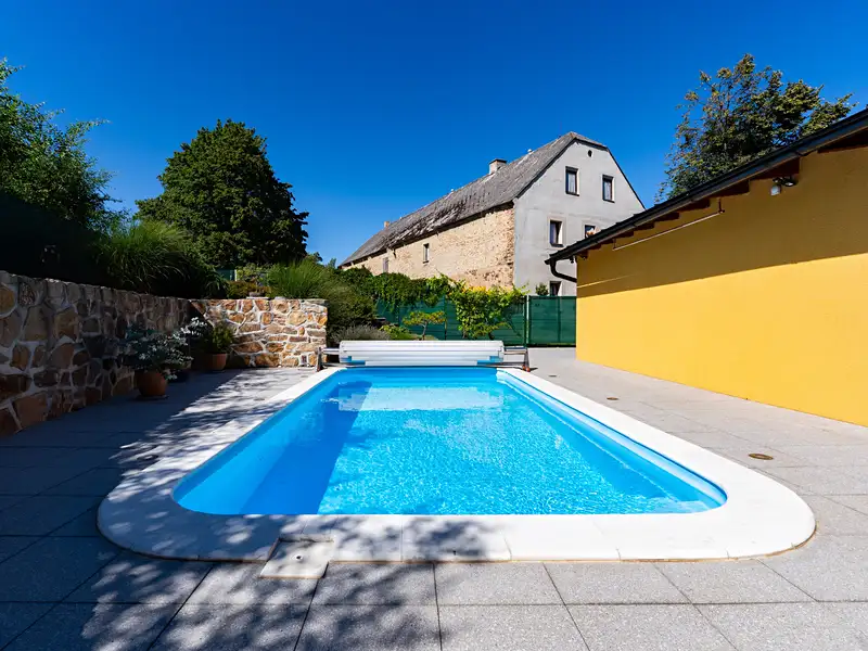 Prodej rodinného domu 200 m², pozemek 1800 m², Křimov – náhled fotky 2