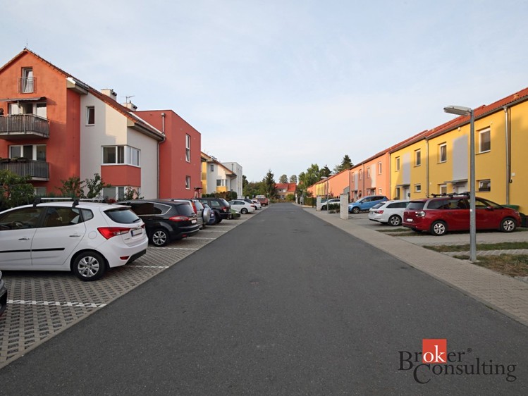 Квартира 3+kk на продаж, 74 м² (29 з 29)