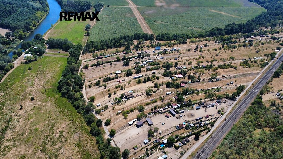 Prodej zahrady 1163 m², Břeclav – fotka 1 z 3