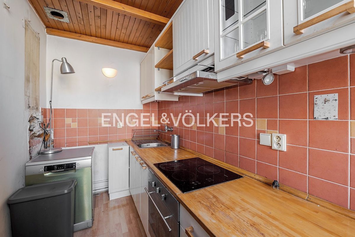 Pronájem bytu 3+1 126 m² – fotografie 2