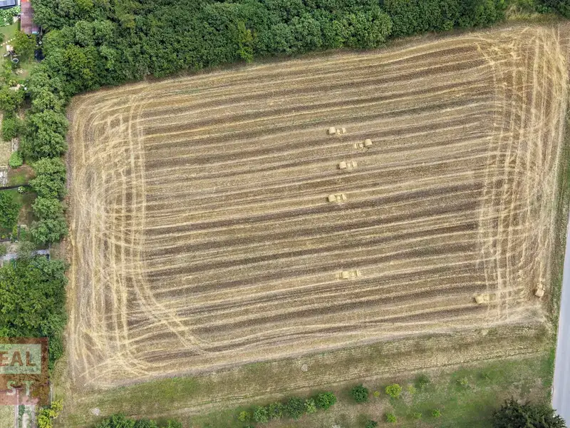 Prodej stavebního pozemku 1220 m², Kroměříž – náhled fotky 3