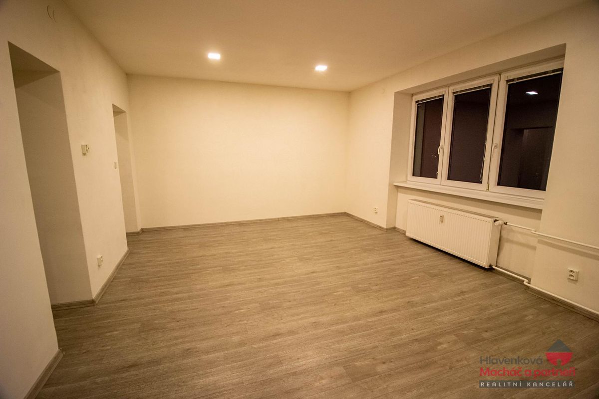Pronájem bytu 3+1 85 m² – fotografie 5