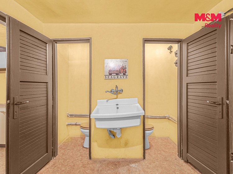Prodej komerčního prostoru, 103 m² (12 z 15)