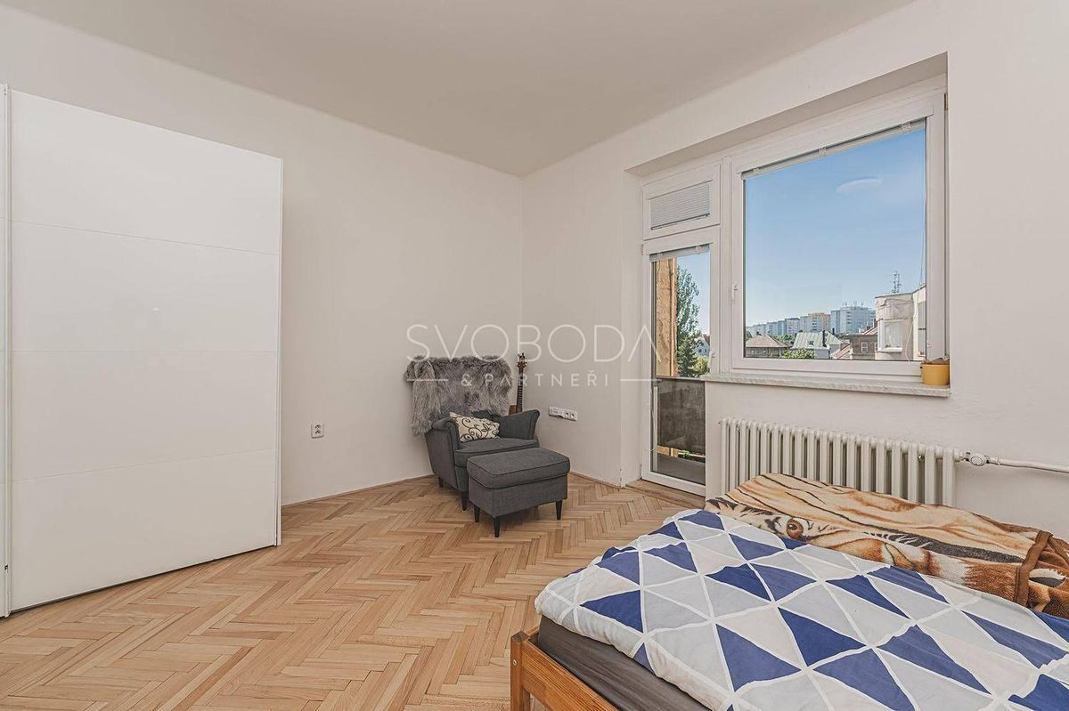 Pronájem bytu 1+1 45 m² – fotografie 2