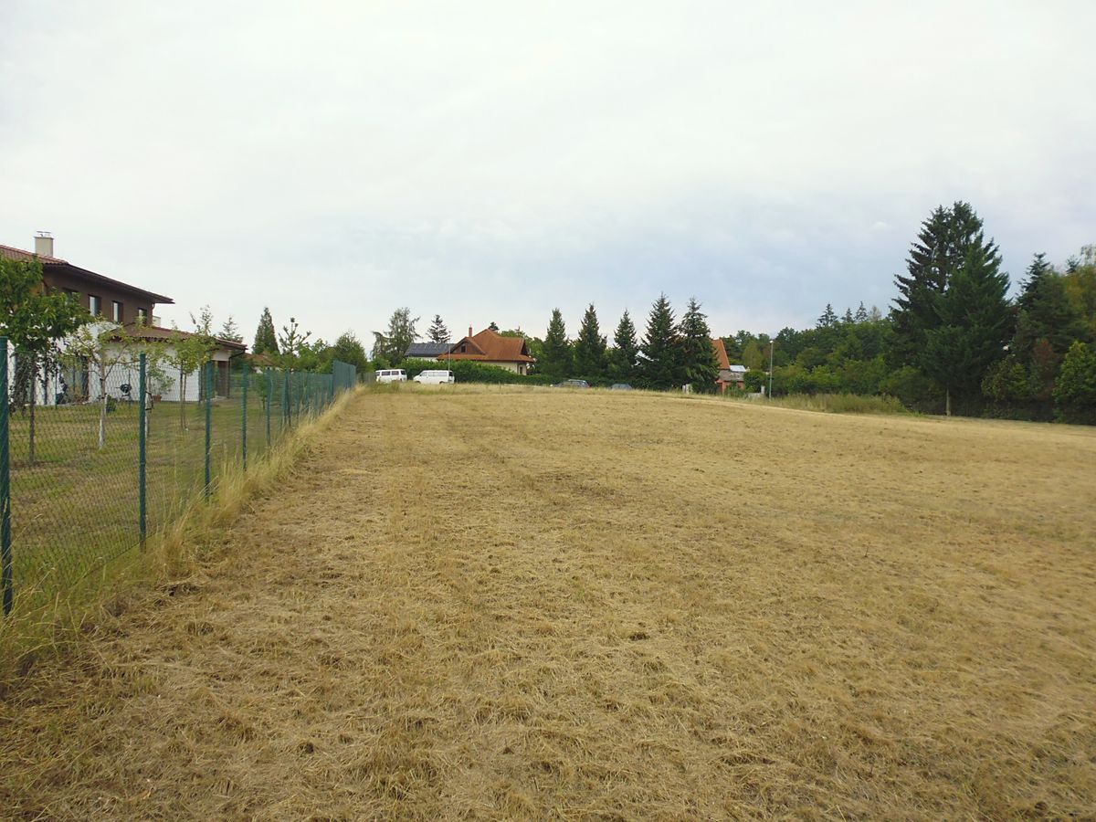 Prodej stavebního pozemku 1100 m² – fotografie 5