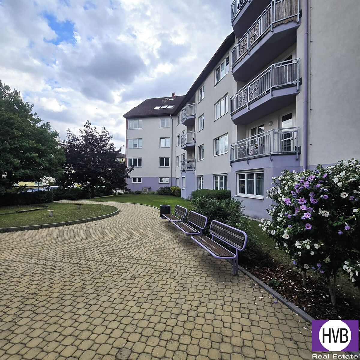 Prodej bytu 2+kk 66 m²