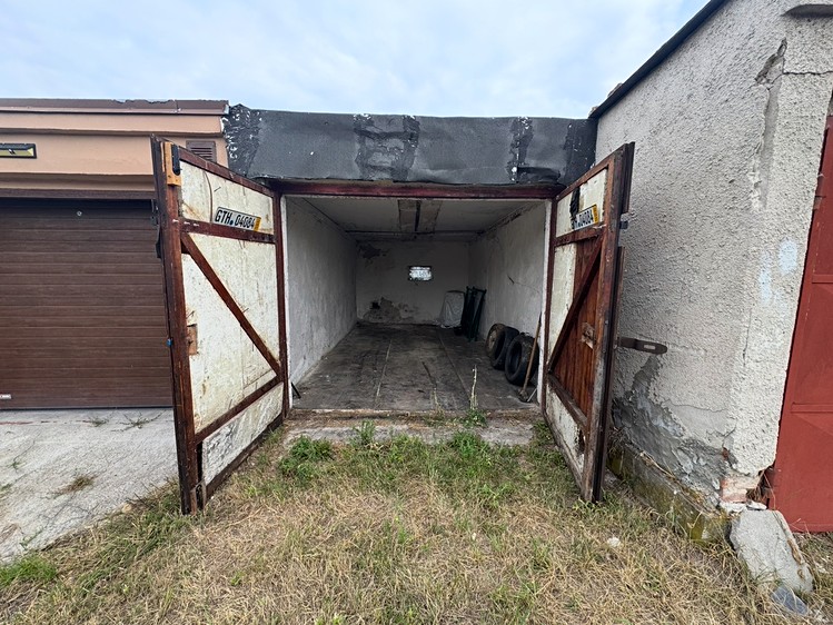 Prodej nemovitosti, 19 m² (3 z 6)