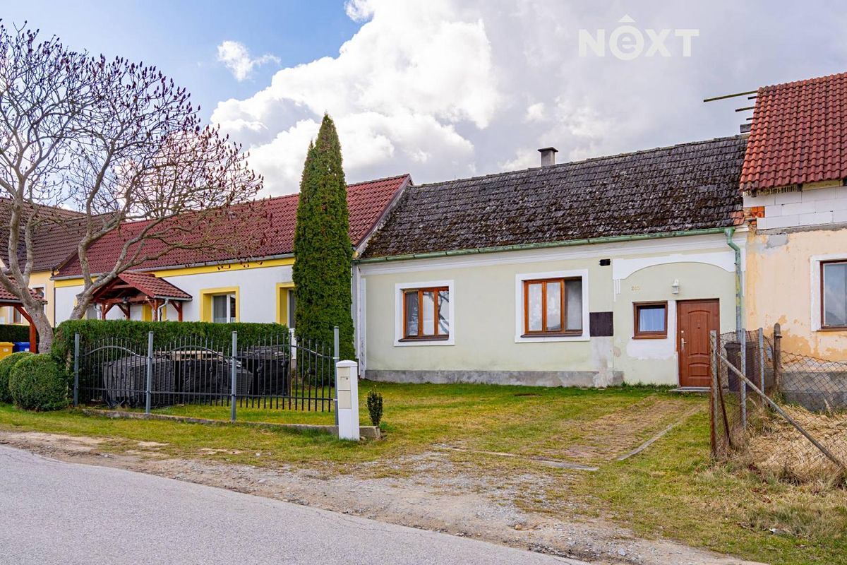 Prodej rodinného domu 74 m², pozemek 607 m² – fotografie 2