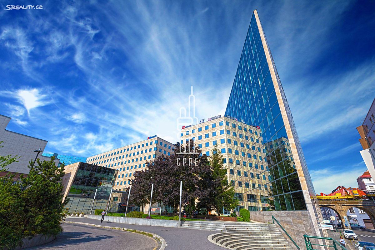 Pronájem kanceláře 160 m²