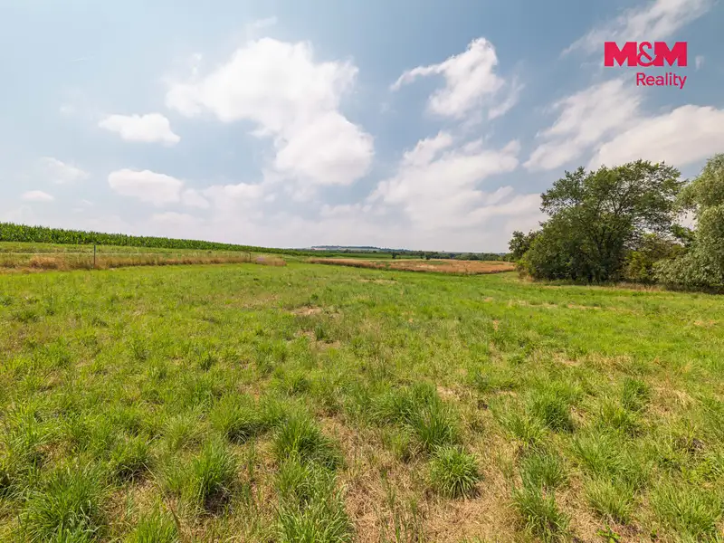 Prodej stavebního pozemku 1127 m², Libenice – náhled fotky 3