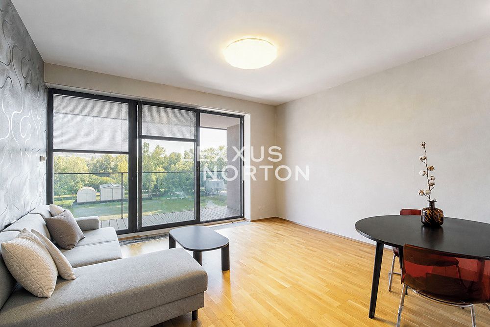 Pronájem bytu 2+kk 70 m²