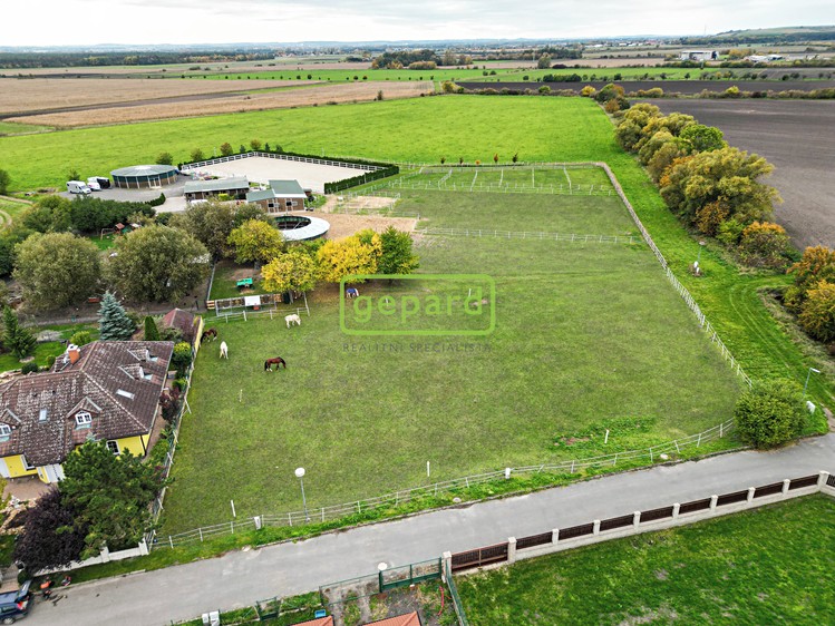 Prodej pozemku, 1 123 m² (2 z 15)