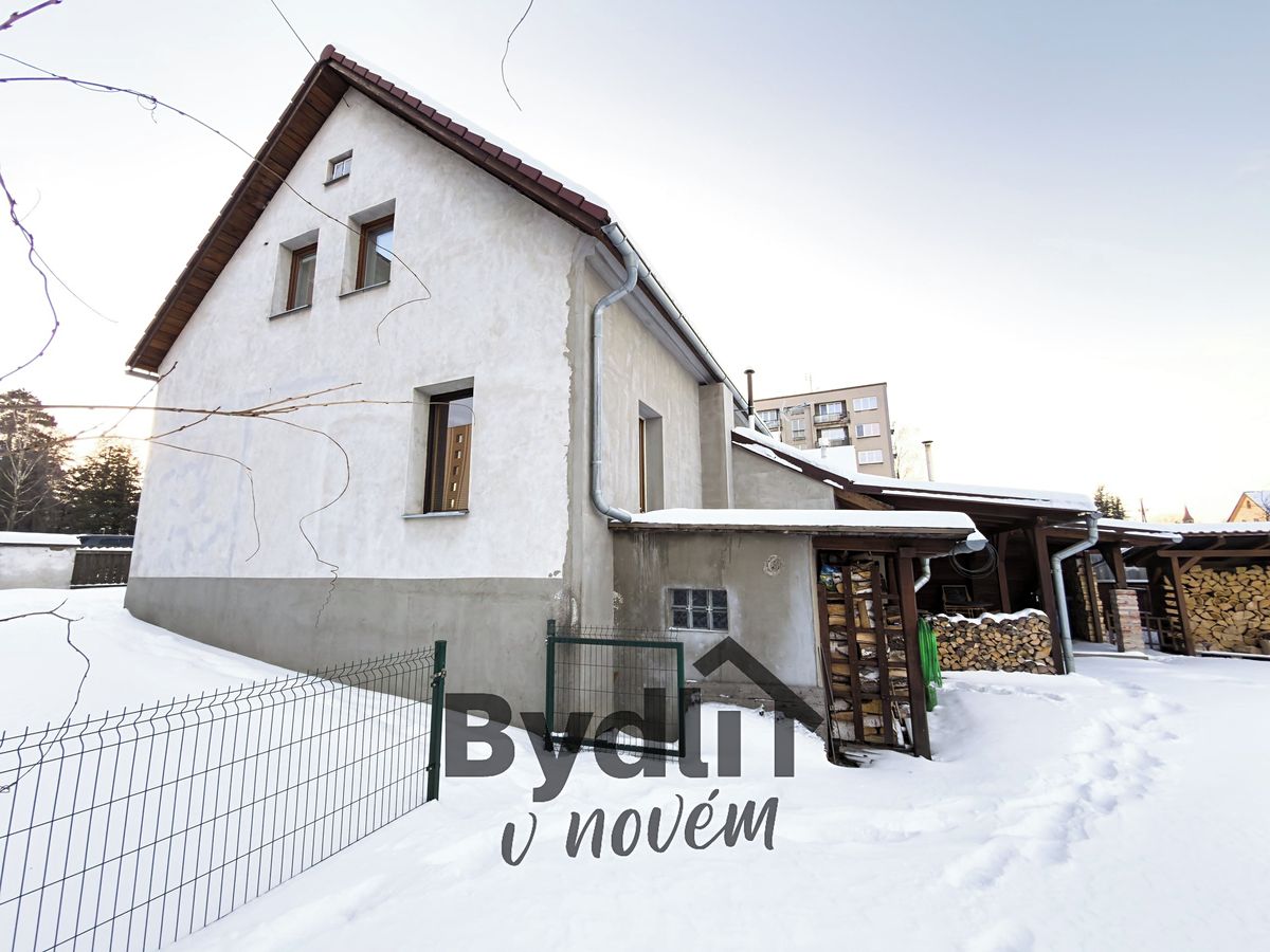 Prodej rodinného domu 140 m², pozemek 455 m² – fotografie 3