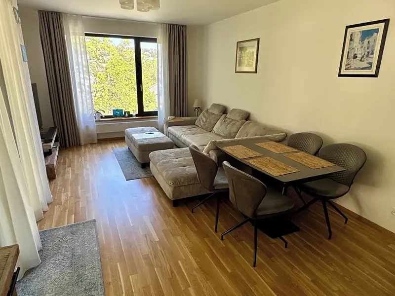 Pronájem bytu 3+kk 78 m², Praha – náhled fotky 3
