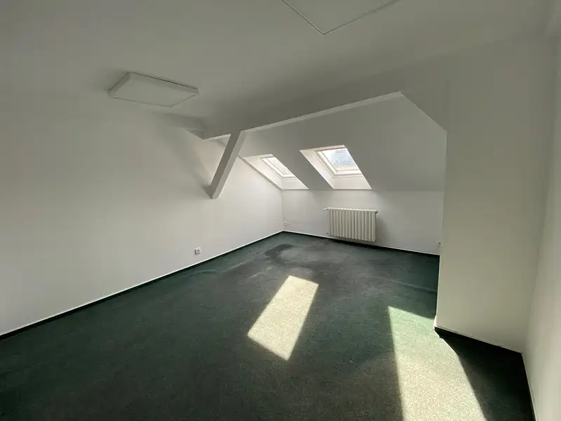 Pronájem kanceláře 17 m², Ostrava – náhled fotky 2