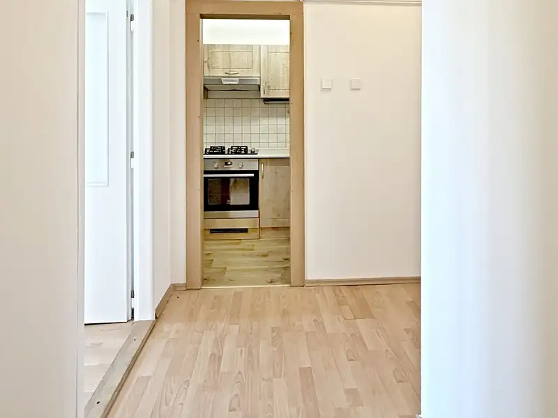 Prodej bytu 2+kk 60 m², Praha – náhled fotky 3