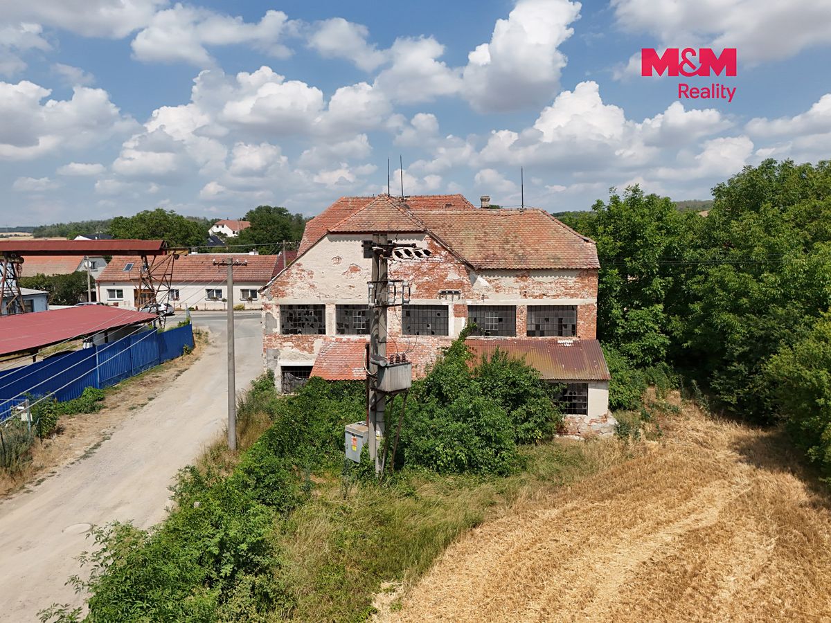 Prodej zemědělské usedlosti 700 m², pozemek 1940 m² – fotografie 5