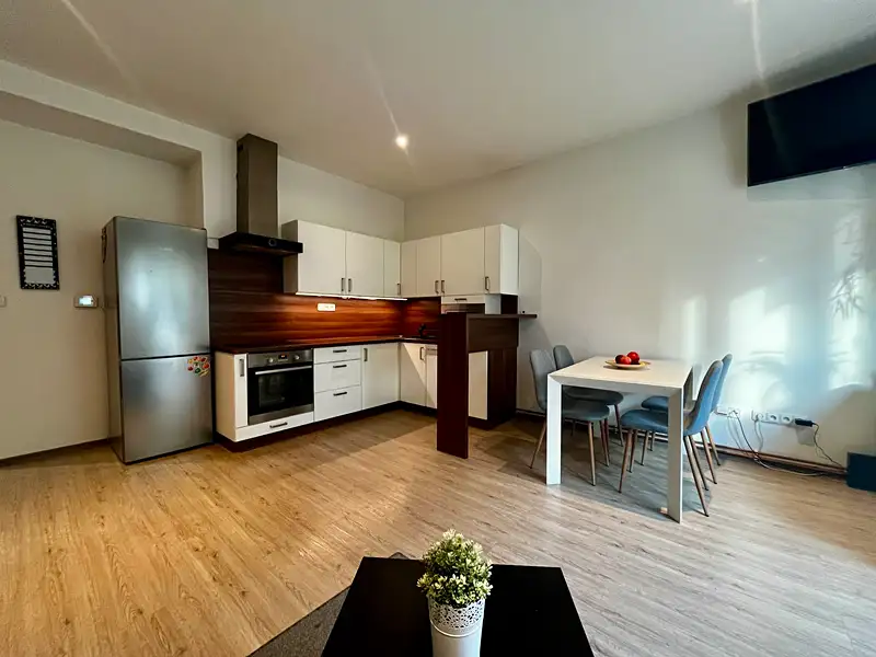 Prodej bytu 2+kk 63 m², Praha – náhled fotky 1