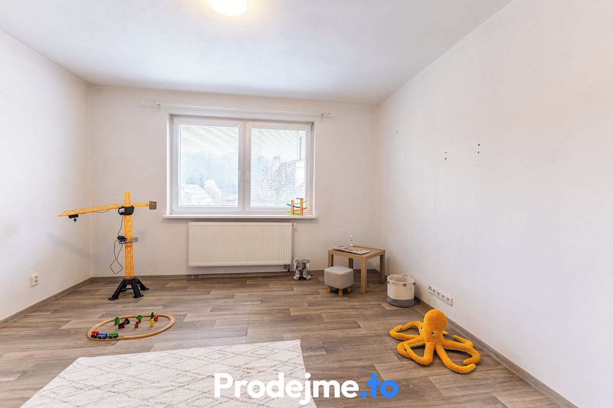 Prodej rodinného domu 182 m², pozemek 590 m² – fotografie 5