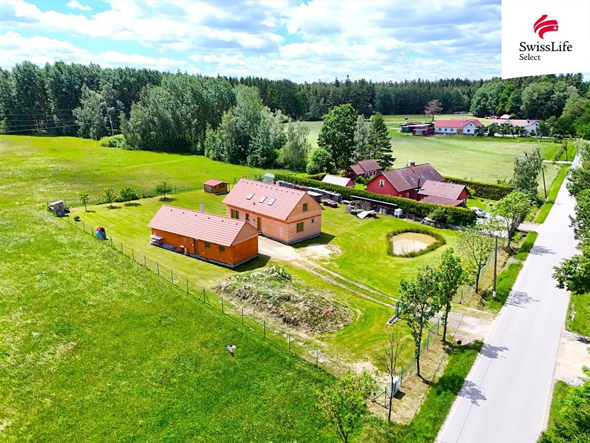 Prodej rodinného domu 134 m², pozemek 2825 m² – fotografie 2