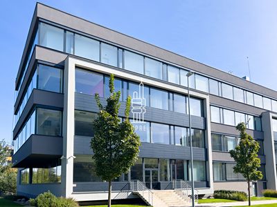 Pronájem kanceláře 440 m²