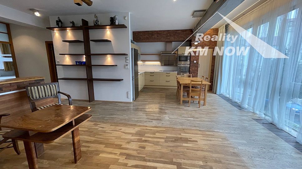 Pronájem bytu 3+kk 94 m² – fotografie 3