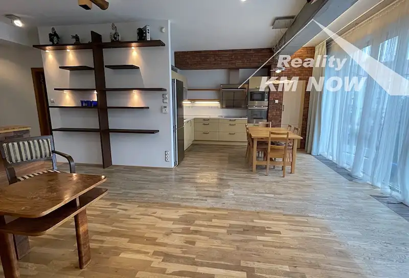 Pronájem bytu 3+kk 94 m², Kroměříž – náhled fotky 3