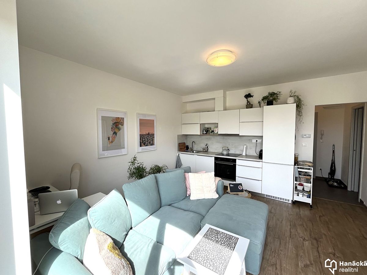 Pronájem bytu 2+kk 45 m²