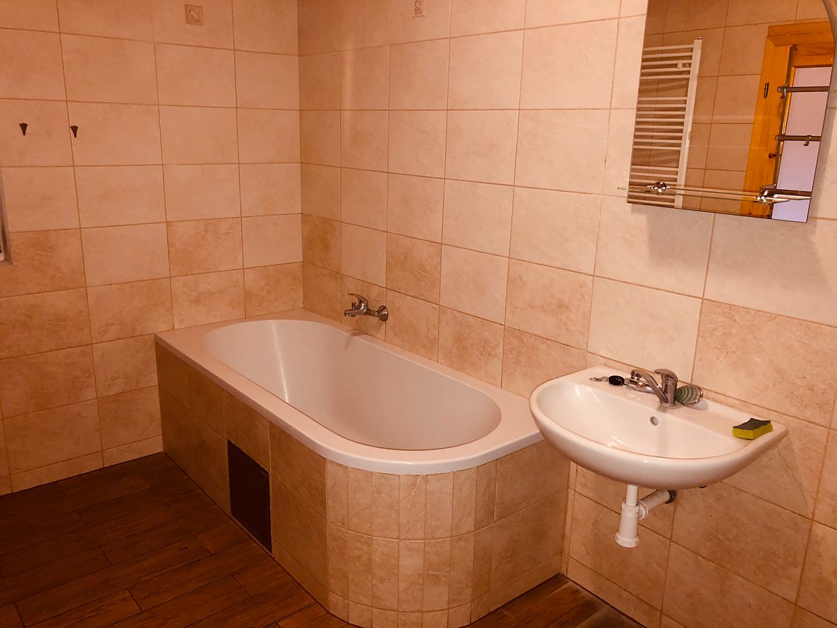 Pronájem bytu 4+kk 140 m² – fotografie 3