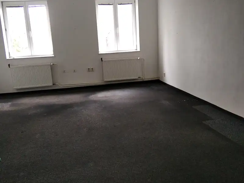 Pronájem kanceláře 20 m², Vintířov – náhled fotky 3